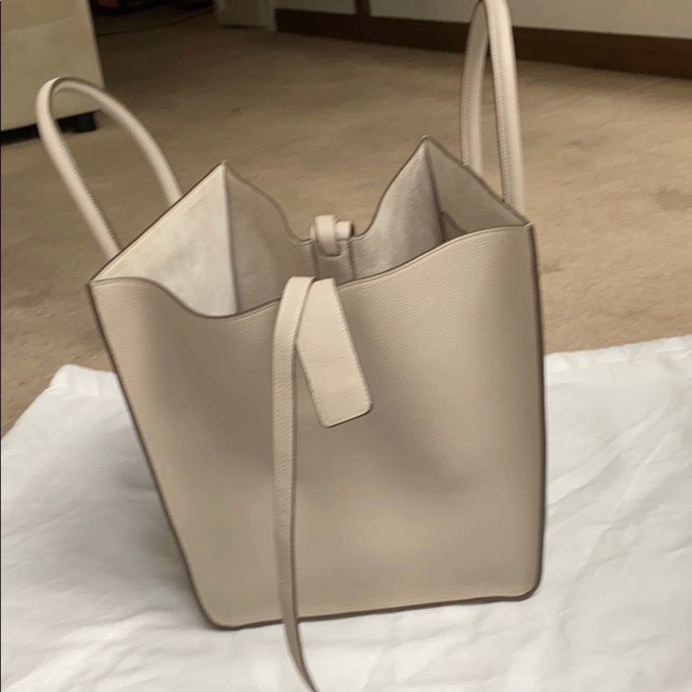 Celine Phantom Luggage Bag - Picture 5 of 8